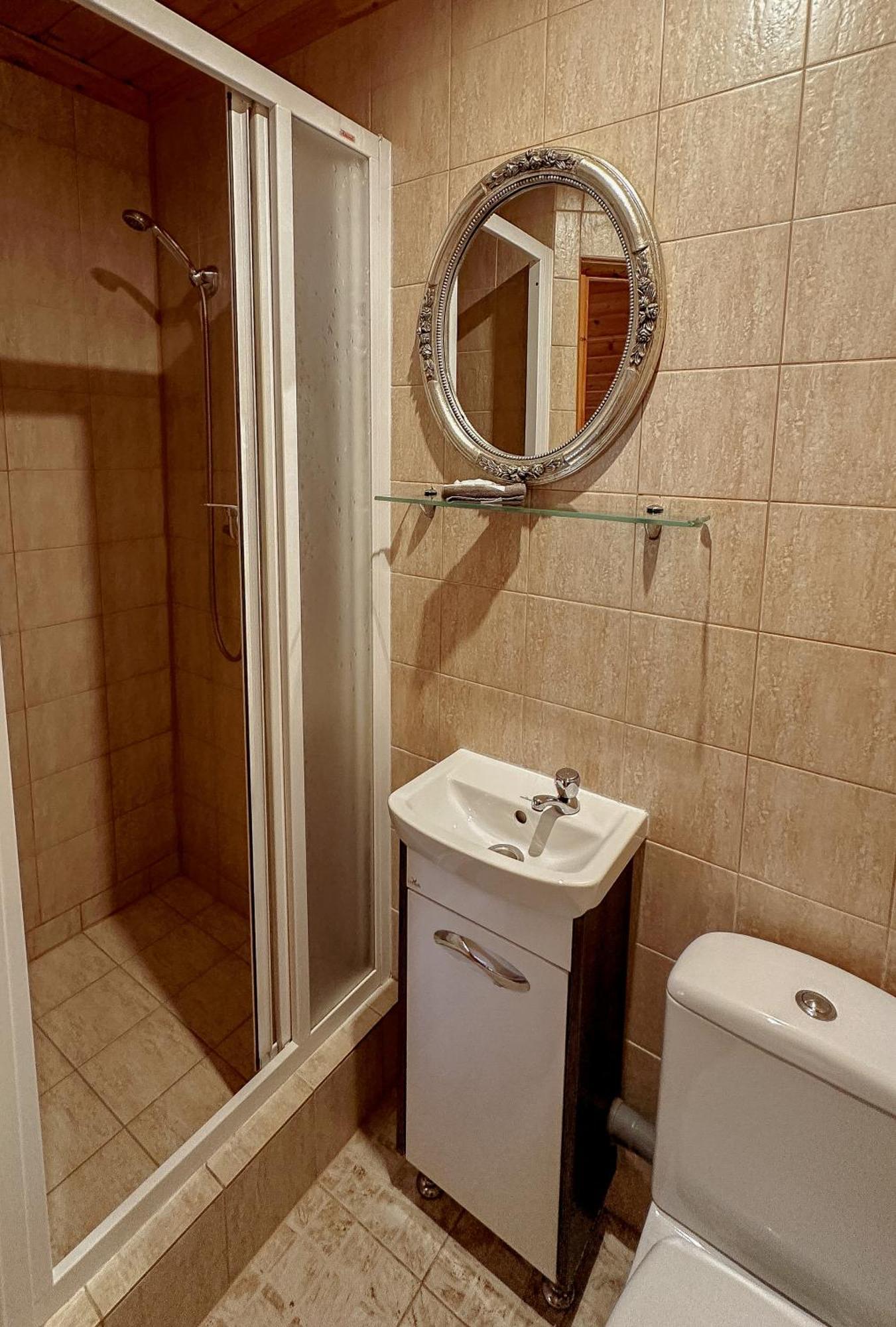 Jaunsetas Otel Alūksne Oda fotoğraf