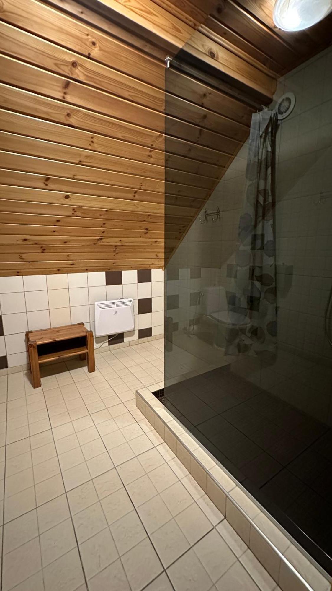 Jaunsetas Otel Alūksne Oda fotoğraf
